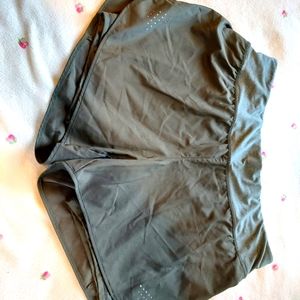 Avia Army Green Spandex lined Running shorts